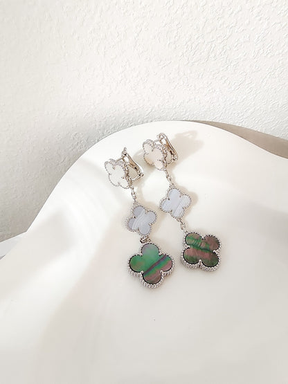 [Luna Brilliance]CLOVER 3 MOTIFS CHALCEDONY DARK MOP SILVER EARRINGS
