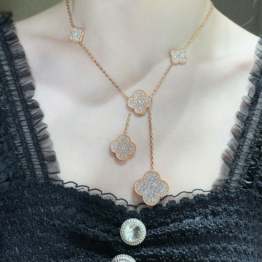 [Luna Brilliance]CLOVER 6 MOTIF DIAMOND PAVED NECKLACE