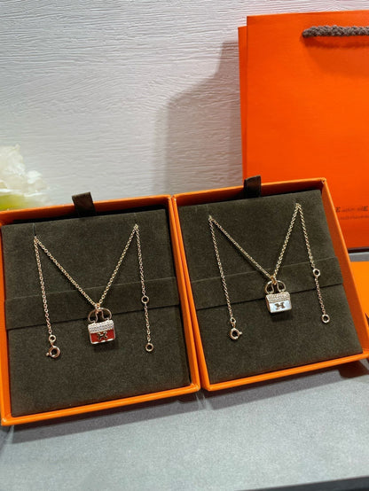 [Luna Brilliance]H CIRCE MOISSANITE PENDANT NECKLACE GOLD